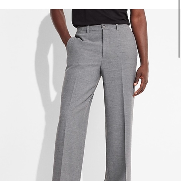 Brand New Express Suit - Picture 2 of 4